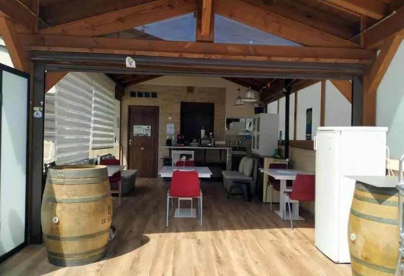 Aamiaismajoitus (B&B) Alojamientos Acá Y Allá