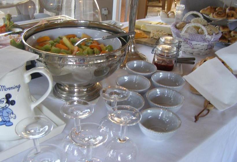 تختخواب و صبحانه Huyze Peppins