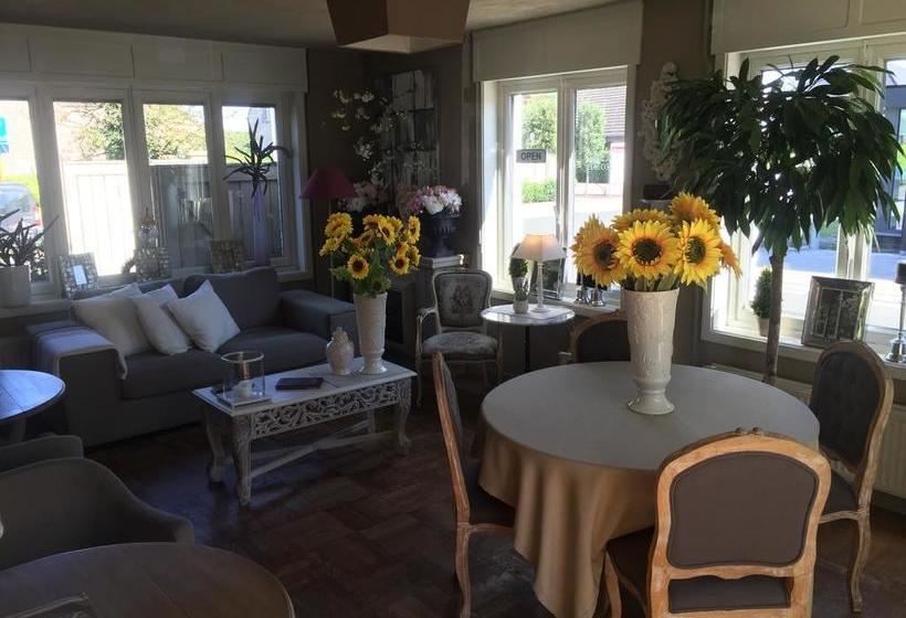 تختخواب و صبحانه Huyze Peppins