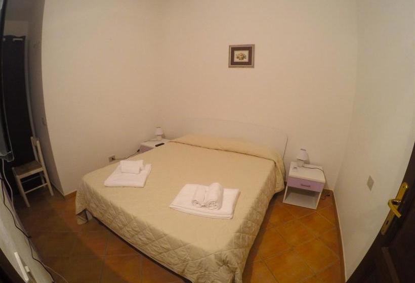 민박 La Coccinella Al Mare