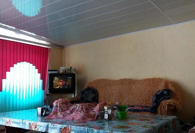 Happy Hostel In Kochkor