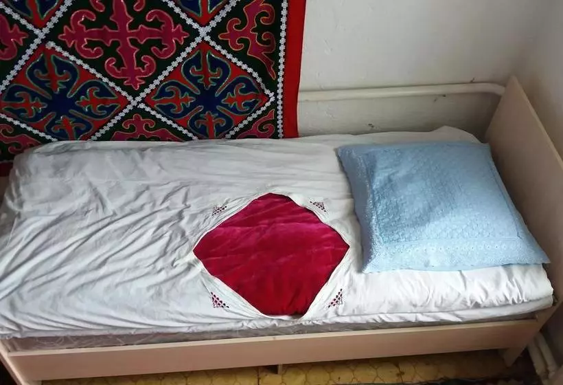 Happy Hostel In Kochkor