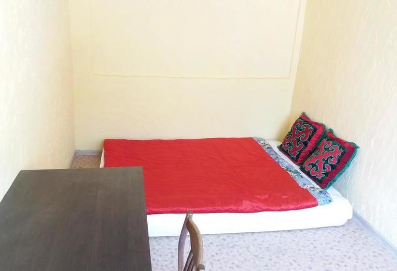 Happy Hostel In Kochkor