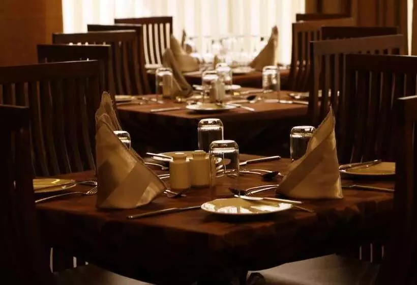 هتل Ankole Resort & Spa