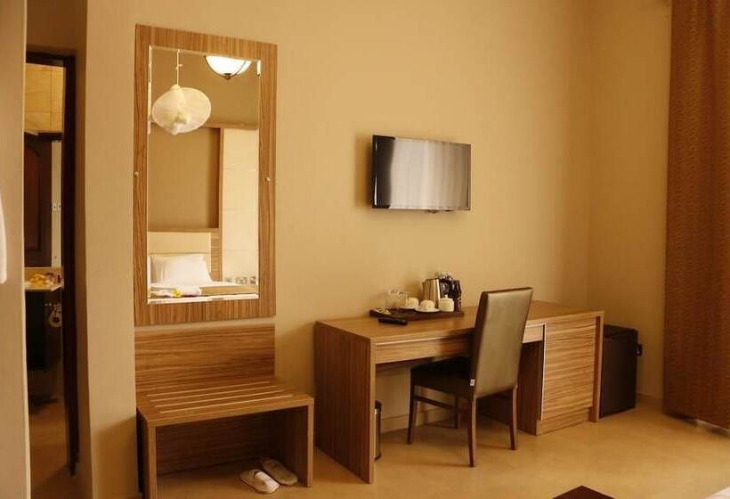 هتل Ankole Resort & Spa