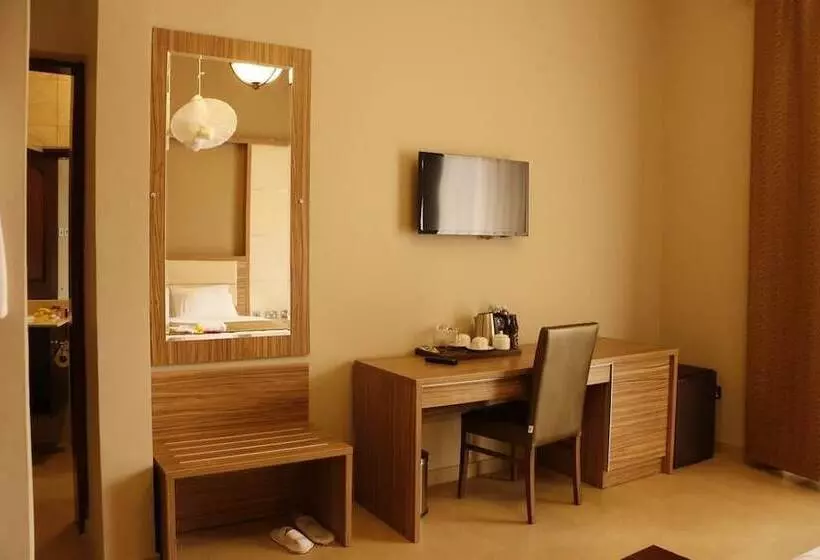 هتل Ankole Resort & Spa