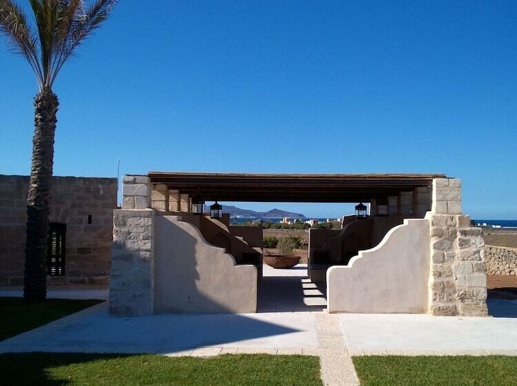 호텔 Il Baglio Sull'acqua