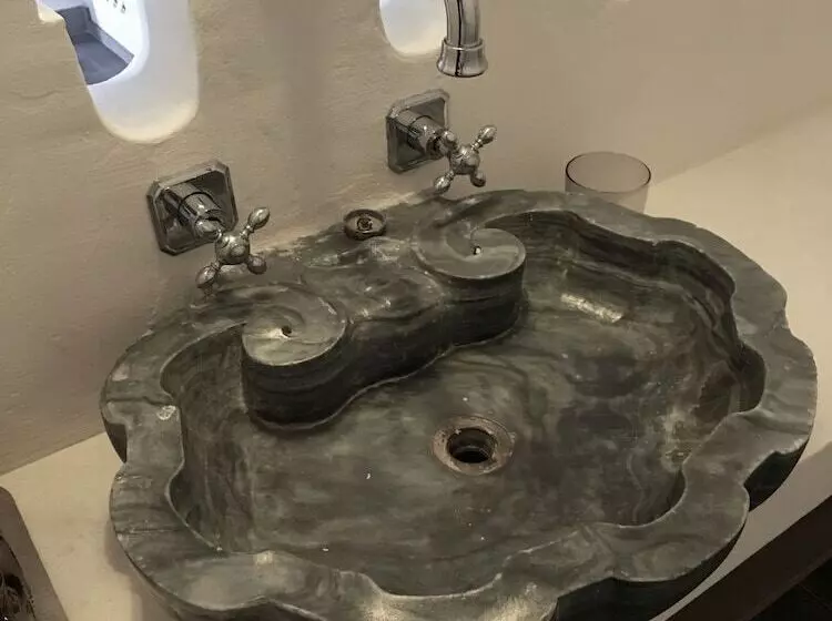 Hotelli Il Baglio Sull'acqua