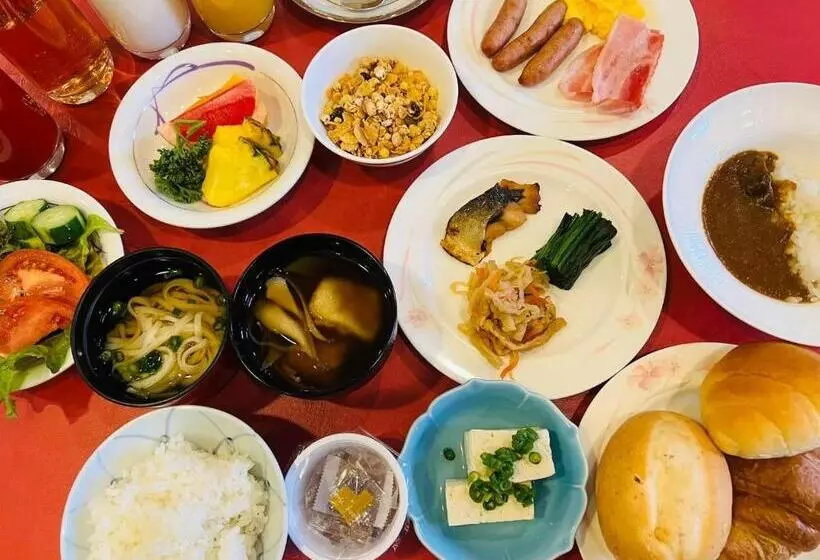 Hotelli Yuzawa Royal