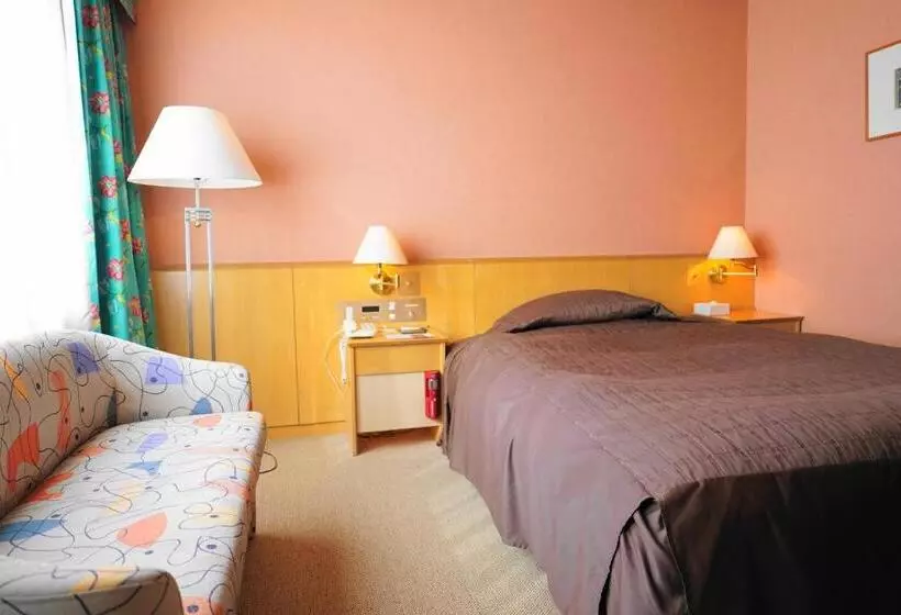 Hotelli Yuzawa Royal