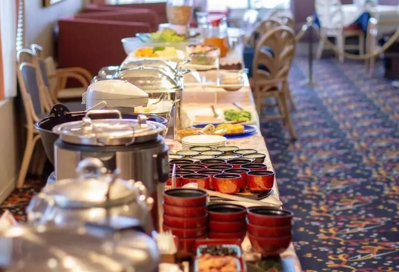 Hotelli Yuzawa Royal