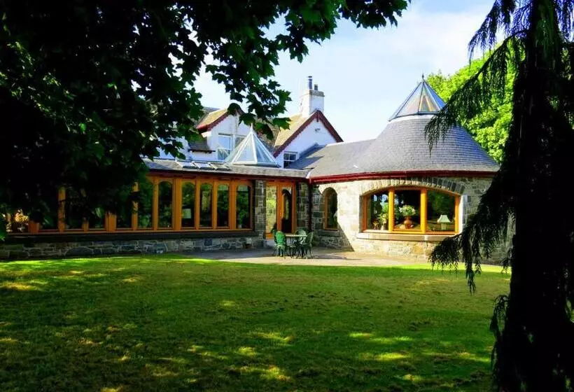 ベッドアンドブレックファースト Errichel House And Cottages
