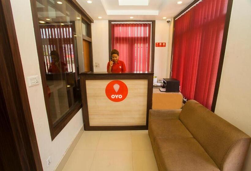 تختخواب و صبحانه Oyo 118 Gangaur Regency Boutique