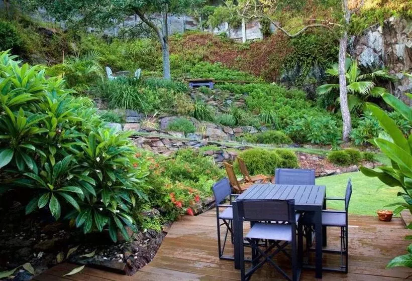 Driftwood Villa S   Scotts Head