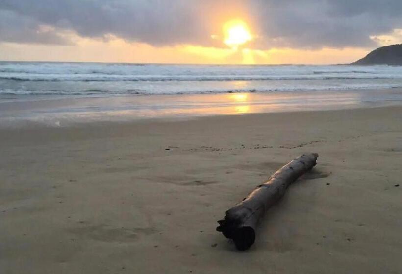 Driftwood Villa S Scotts Head