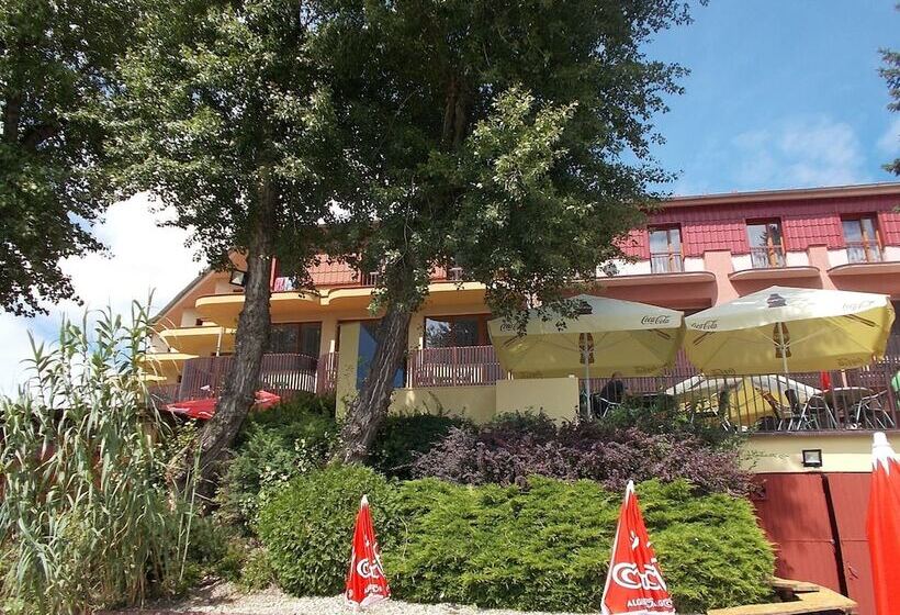 Apartmánový Wellness Garni Hotel Relax