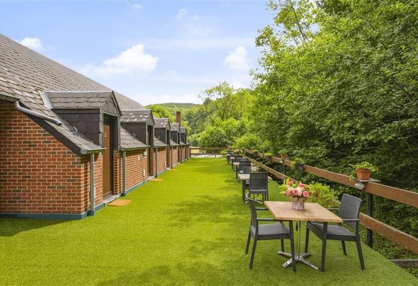 هتل Auberge De La Lesse