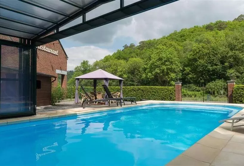 Hotelli Auberge De La Lesse