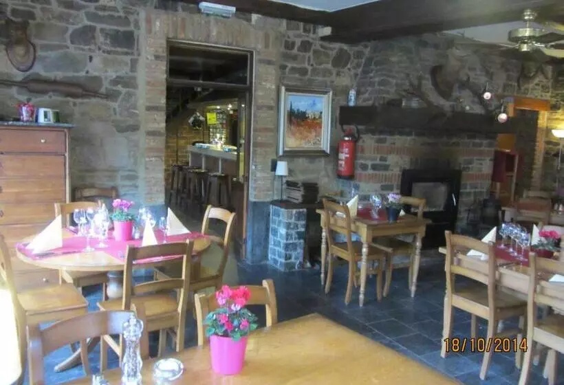 Hotelli Auberge De La Lesse