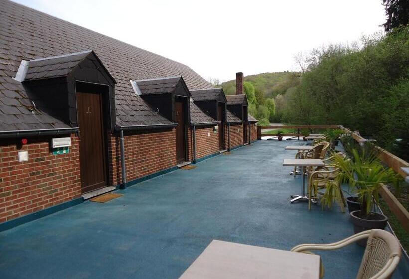 هتل Auberge De La Lesse