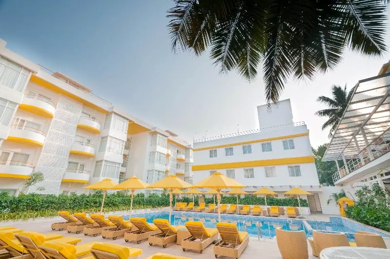 ホテル Bloomsuites L Calangute