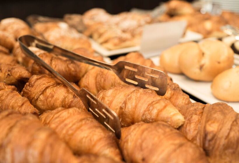 Carathotel Düsseldorf City