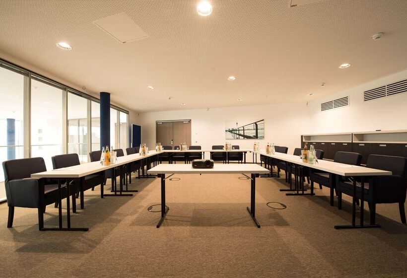 Carathotel Düsseldorf City