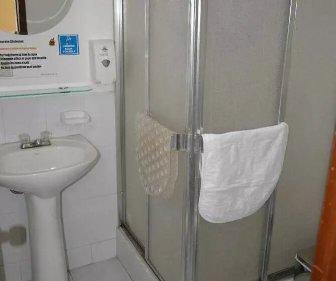 Hotelli Casa Kolping Quito