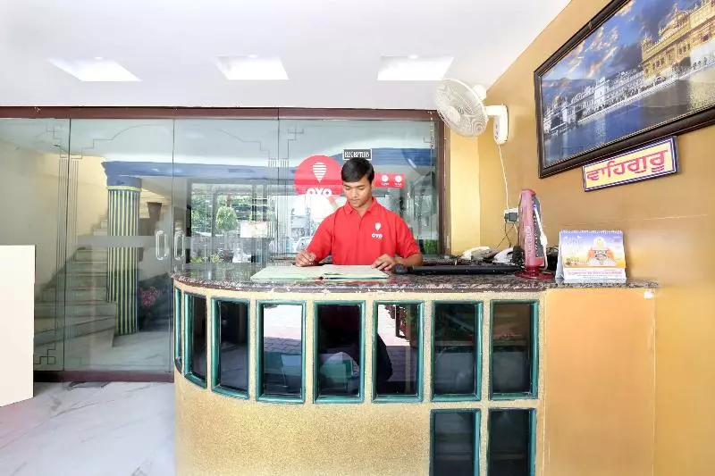 ホテル O Rajmahal