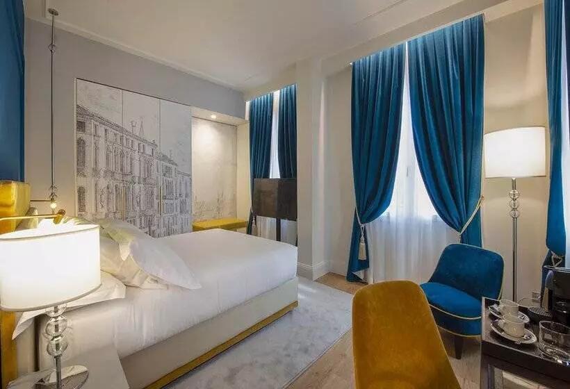 ホテル H10 Palazzo Canova