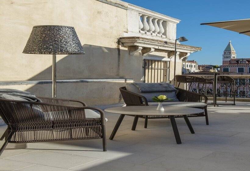 فندق H10 Palazzo Canova