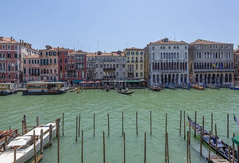 فندق H10 Palazzo Canova