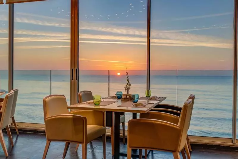 هتل Lancaster Eden Bay