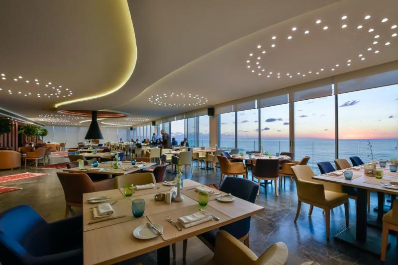 هتل Lancaster Eden Bay