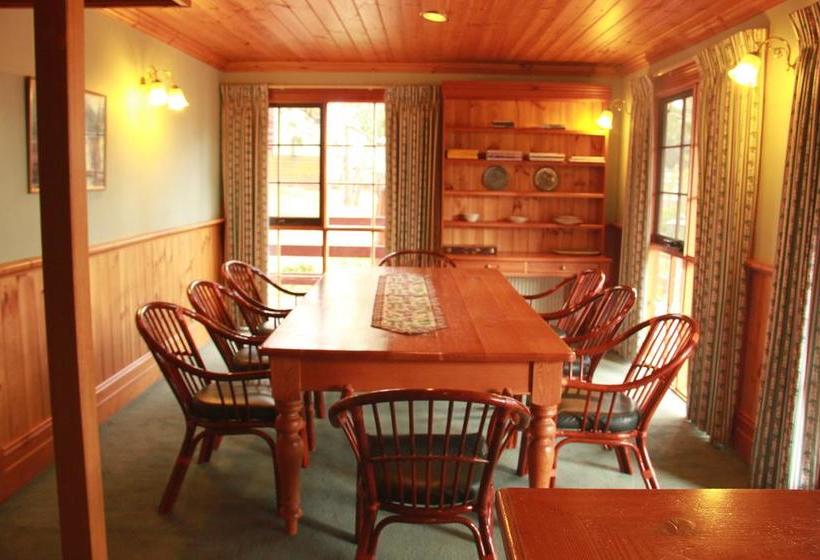 酒店 Warrenmang Vineyard Resort