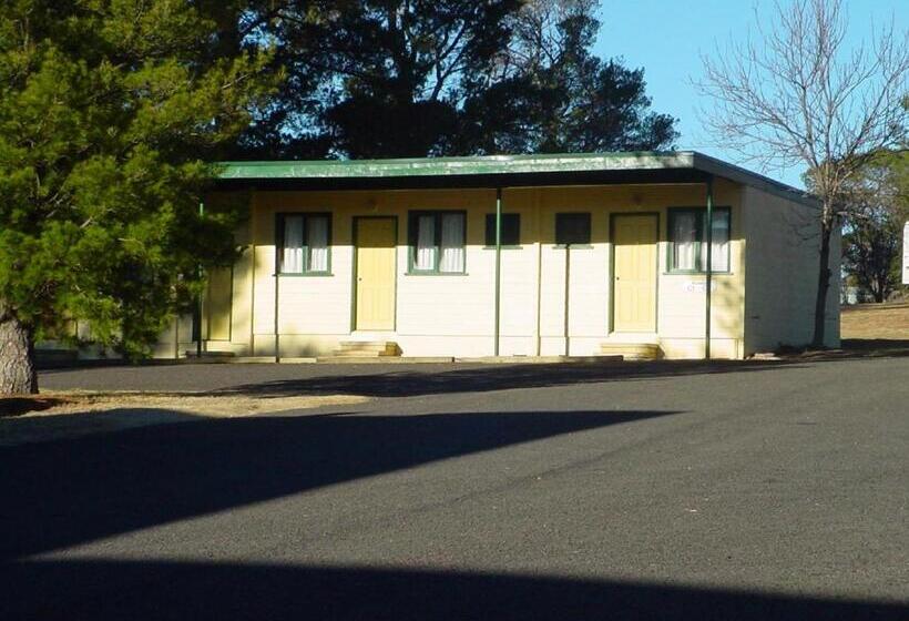 모텔 Southern Cross Motor Inn