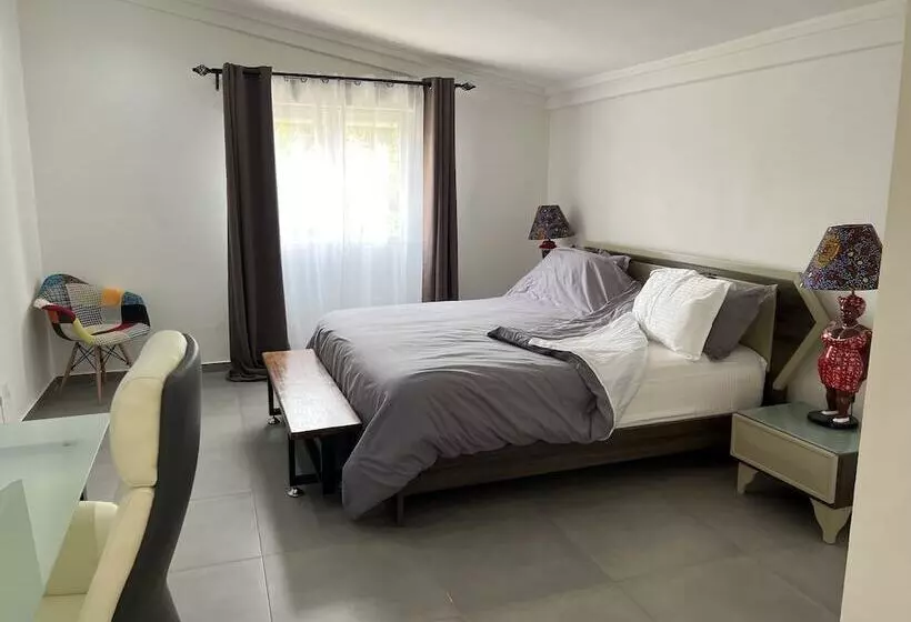 پانسیون Chez Lilie Maison D Hôtes à Saly