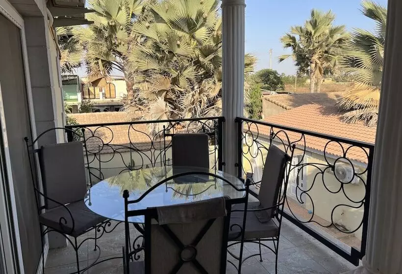 پانسیون Chez Lilie Maison D Hôtes à Saly
