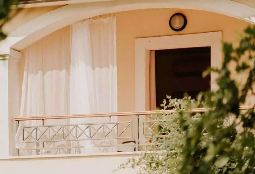 Hotelli Bed And Breakfast Kolo Adults Only