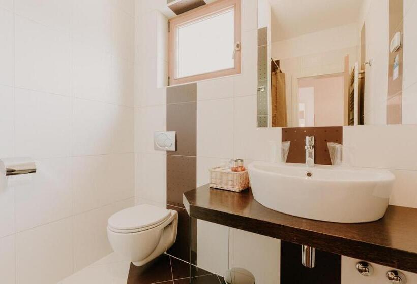 酒店 Bed And Breakfast Kolo Adults Only