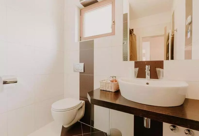 Hotelli Bed And Breakfast Kolo Adults Only