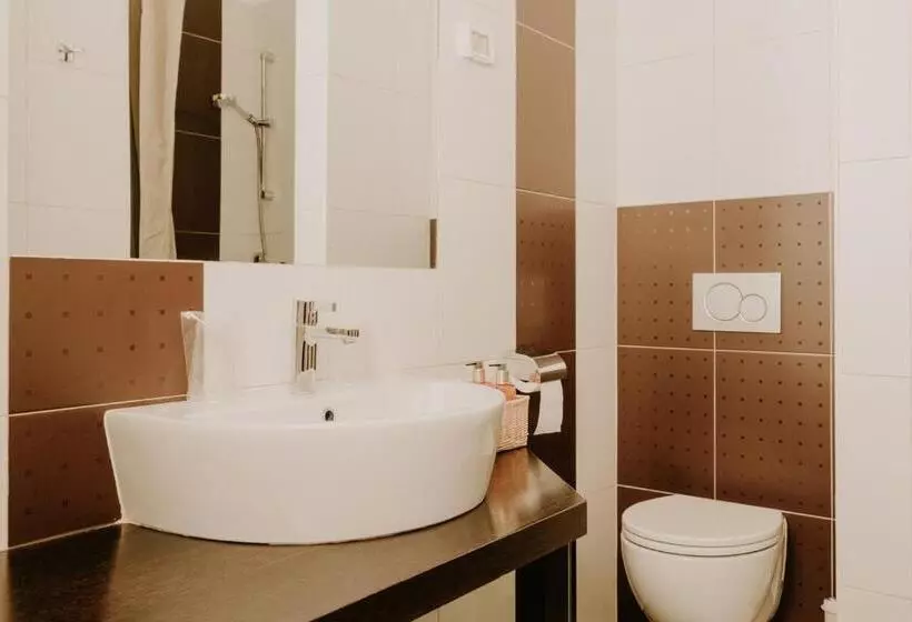 Hotelli Bed And Breakfast Kolo Adults Only