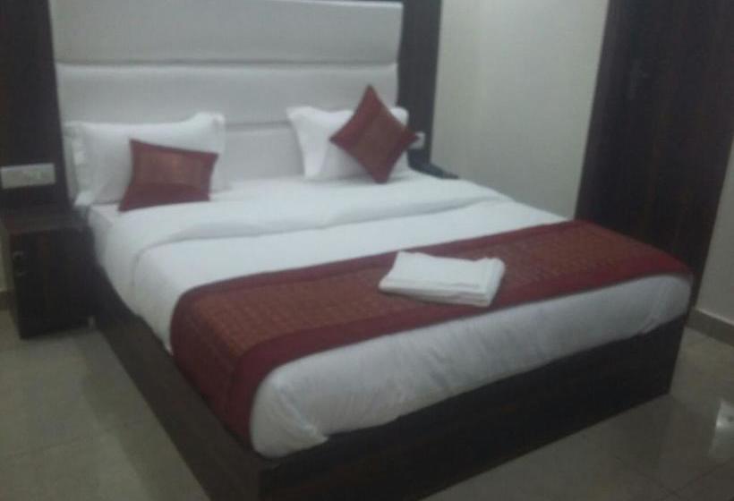 فندق Classic Park