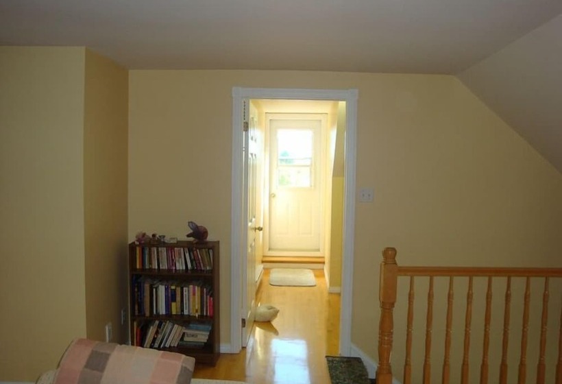 ホテル Downtown Bed And Breakfast