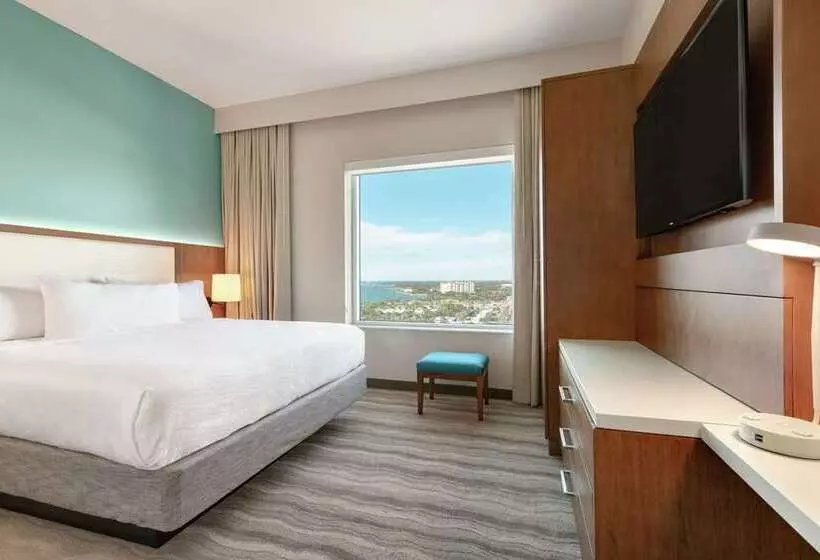 ホテル Embassy Suites By Hilton Sarasota, Fl