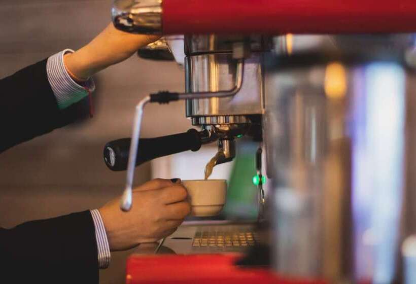 هتل Hilton Garden Inn Leon