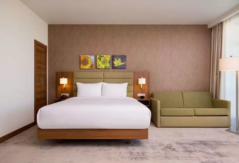 Hotelli Hilton Garden Inn Orenburg