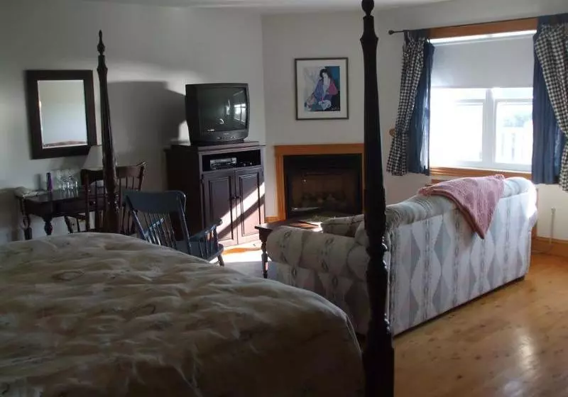 Hotelli Inn At St. Peters
