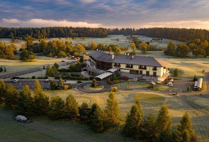 בית מלון כפרי International