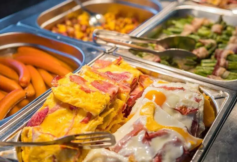 ホテル International